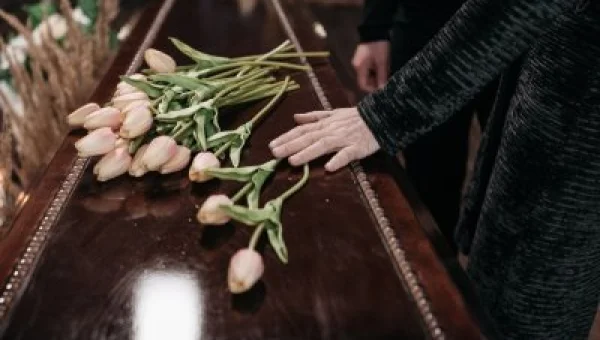 pexels-pavel-danilyuk-7317890_thumbnail Blog Usługi Pogrzebowe Szczecin - Transport zwłok