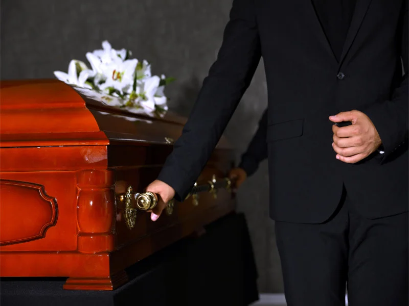 shutterstock_1469231750 How to Dress for a Funeral: Charon